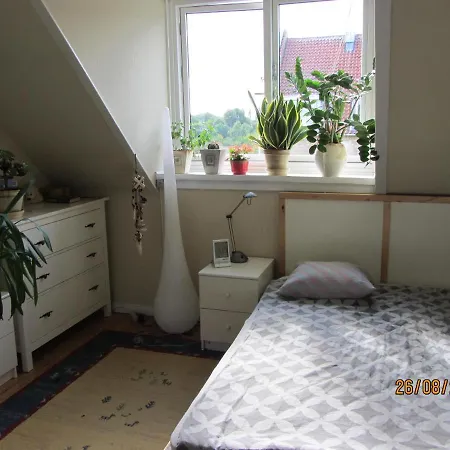 Cosy Near Valby Parc *