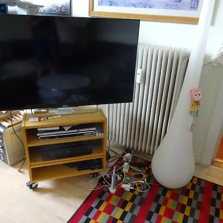 Cosy Near Valby Parc *